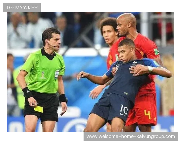 世界杯姆巴佩门前凌空抽射成就关键进球