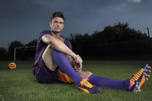 乐鱼vip-曼城强势领先，福登与哈兰德强攻多特，4-1完胜，福登和哈弗茨谁更厉害