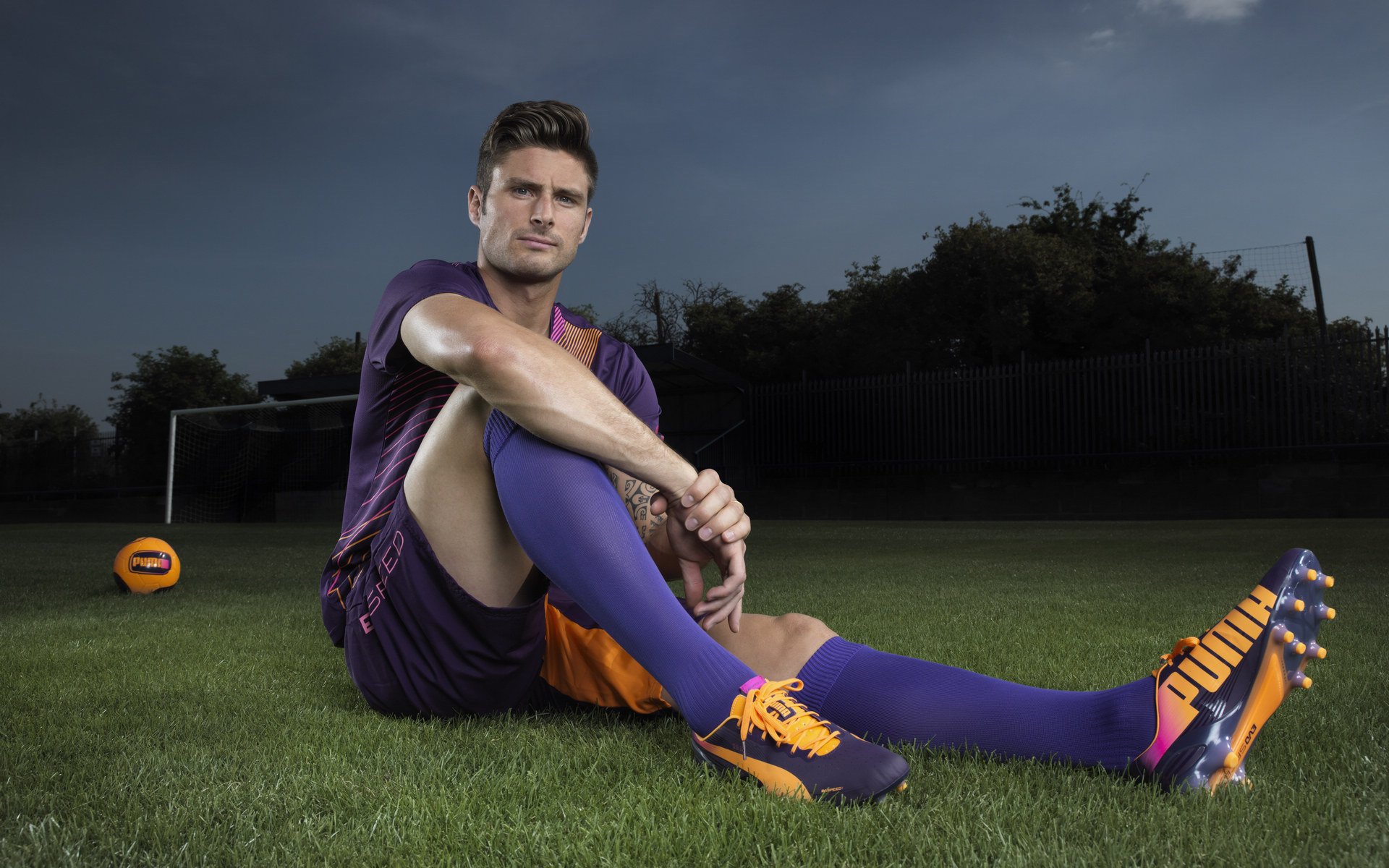 曼城强势领先,福登与哈兰德强攻多特,4-1完胜,福登和哈弗茨谁更厉害